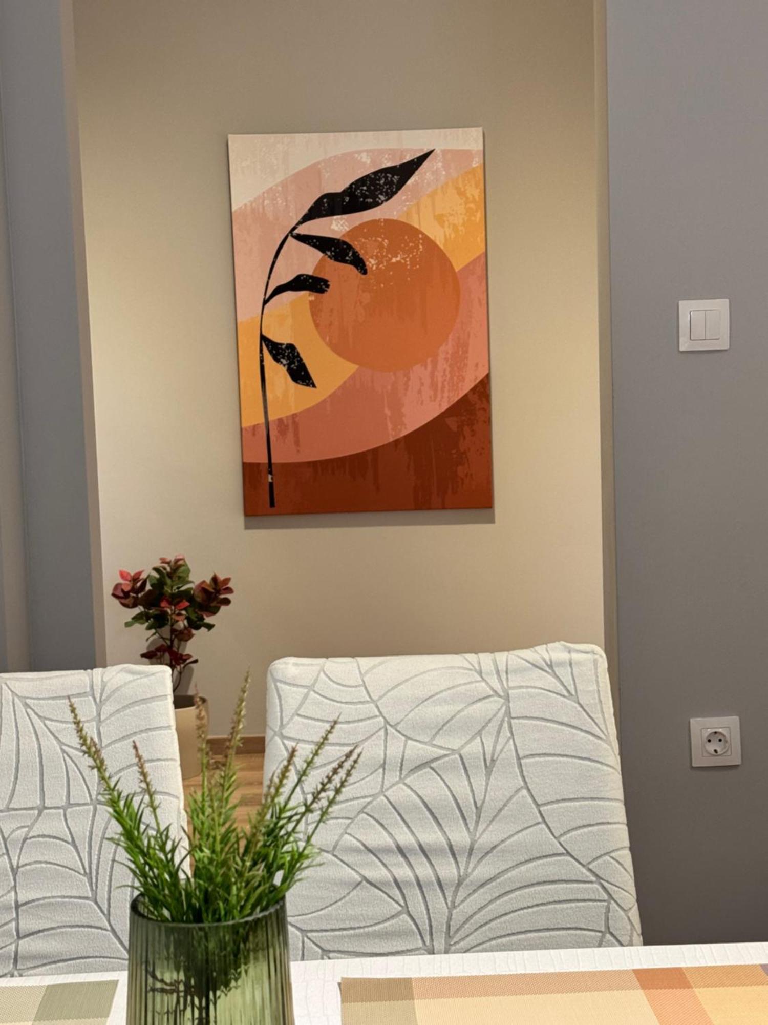 Urban Breeze Aparment 1 Apartment Athena Bagian luar foto